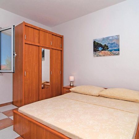 3 Bedroom Cozy Home In 수페타르 외부 사진